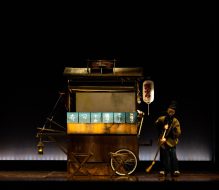 Tutte le storie del mondo – Famiglie a teatro: domenica 8 marzo al Teatro Don Bosco va in scena “Piccolo Sushi”