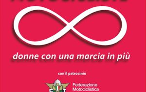 Le due ruote al femminile protagoniste a Brindisi: Paola Scarsi presenta “Vespiste e motocicliste – donne con una marcia in più”