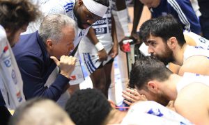 Il coraggio nel caos: Brindisi batte Livorno e resta viva