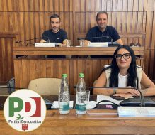 Consiglieri PD: “Con la possibile vendita del cracking Eni Versalis e gli investimenti di Eni Storage Systems, si stabiliscano tutele per i lavoratori e garanzie per il futuro”