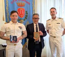 Ufficiali della Marina militare tedesca in visita di cortesia al Comune di Brindisi