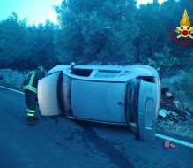 Fasano, auto finisce fuori strada in contrada Monte Cannone: ferita una donna