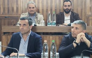 La proposta di quattro consiglieri: “trasformare il Villaggio Pescatori in Area Pedonale Urbana”