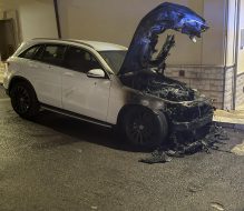 Auto del sindaco incendiata, numerosi attestati di solidarietà a Barletta: “Fatto inquietante, Villa Castelli non sia lasciata sola”