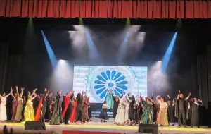 Un trionfo di emozioni al Teatro Verdi: il “Sold Out” dei ragazzi di AIPD Brindisi abbatte ogni barriera