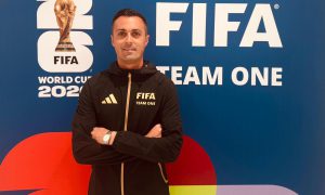 L’arbitro brindisino Marco Di Bello al Var di Corea-Repubblica Ceca per i Mondiali 2026