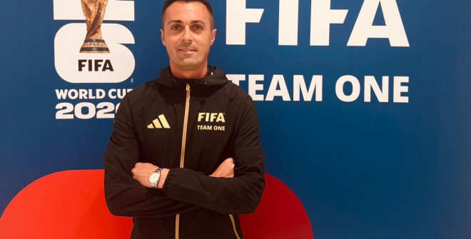L’arbitro brindisino Marco Di Bello al Var di Corea-Repubblica Ceca per i Mondiali 2026