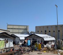 Completato il trasferimento dei migranti dal Centro di via Provinciale San Vito nella struttura provvisoria di Strada per Pandi