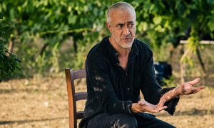 Brindisi: “Verdi in Città”, Fabrizio Saccomanno racconta la rivolta del vino