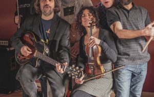 Radiazioni Cult, i Folkabbestia chiudono una stagione radiofonica straordinaria. Di Marco Greco