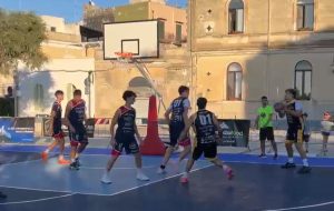 Torneo dei Rioni 2026, New Spam/BrindisiCronaca (Sant’Elia-Sant’Angelo) supera Brindisi Time e conquista la finalissima