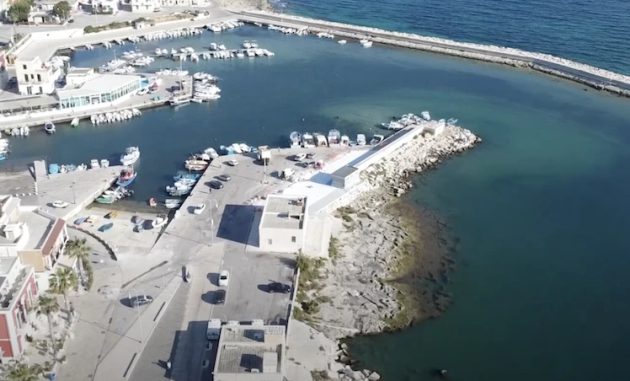 Savelletri, scatta la sperimentazione per un borgo più vivibile: al via la chiusura serale al traffico nel fine settimana