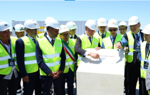 Brindisi, posata la prima pietra della Gigafactory: al via il nuovo polo europeo delle batterie. «Una svolta per l’industria e l’occupazione»