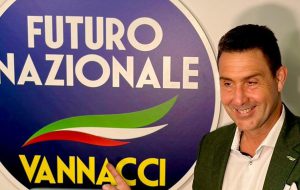 Ceglie Messapica, è scontro sulla presenza di Vannacci a “La Piazza”