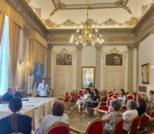 Teatro, memoria e risate: presentata la XVII edizione del Festival Nazionale di Teatro “Di scena a Fasano”