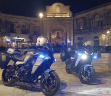 Fuochi d’artificio in piena movida per festeggiare il compleanno: denunciato 30enne