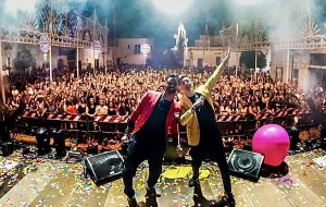 A San Donaci arriva la macchina del tempo del “Party Salento Show Live”