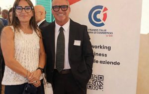 Xenìa Terrae al fianco del Consolato Generale di Francia a Napoli: cooperazione, relazioni istituzionali e nuove prospettive per l’ospitalità di alta gamma