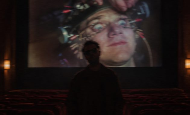 Arriva “Mercoledì Cinema” di MAFFEI! una canzone tra desiderio, intimità e ironia