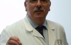 Accorato appello dei medici brindisini: l’Ematologia del Perrino si intitolata al dottor Giovanni Quarta