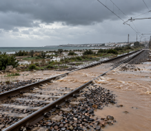 Maltempo: circolazione sospesa sulla linea ferroviaria Bari-Lecce