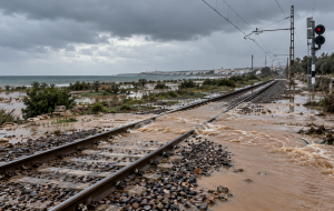 Maltempo: circolazione sospesa sulla linea ferroviaria Bari-Lecce